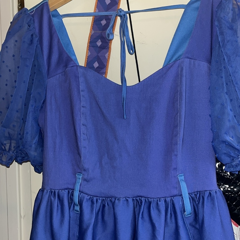 Disney Dress Womens S Blue Cinderella Castle Her Universe Ashley Taylor - Picture 12 of 12